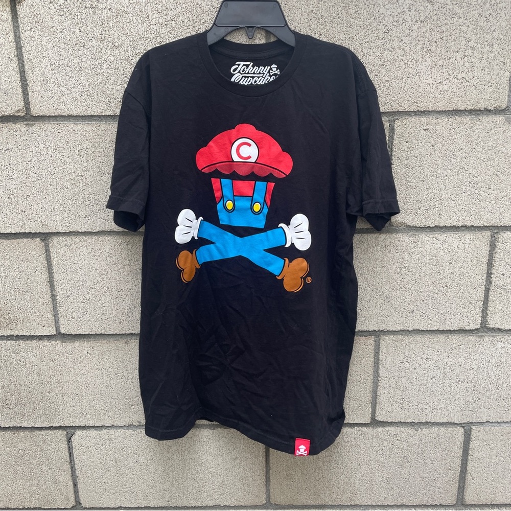 Johnny Cupcakes Black Mario Theme Graphic T-Shirt Men’s Size Medium